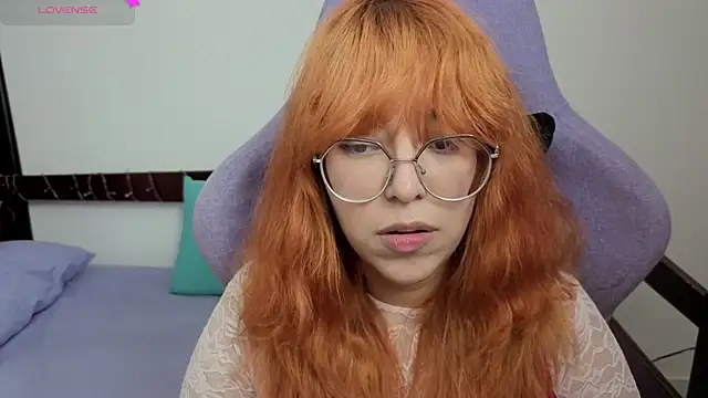 _Moon_Johnson webcam