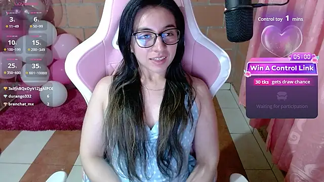 Watch Maggie_Fox3 live on EroticFlix - High definition streams