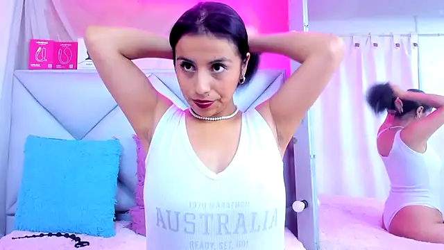 Watch Emma_collins23 live on EroticFlix - High definition streams