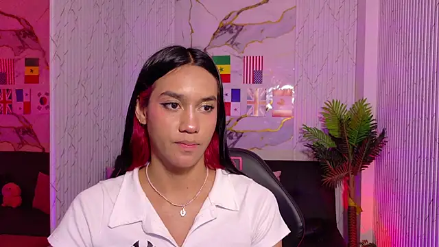 Watch artemiss_tay live on EroticFlix - High definition streams