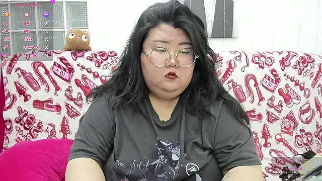 Nadine_asian webcam