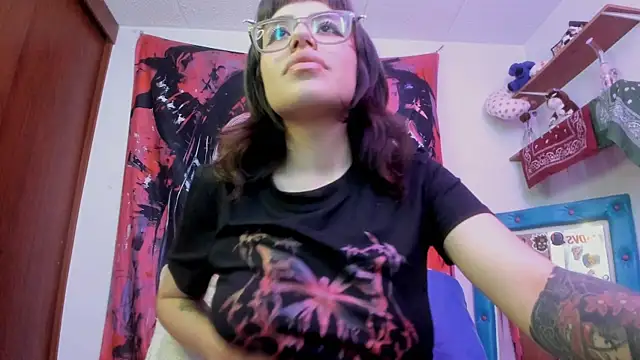 Lucyfx666 webcam