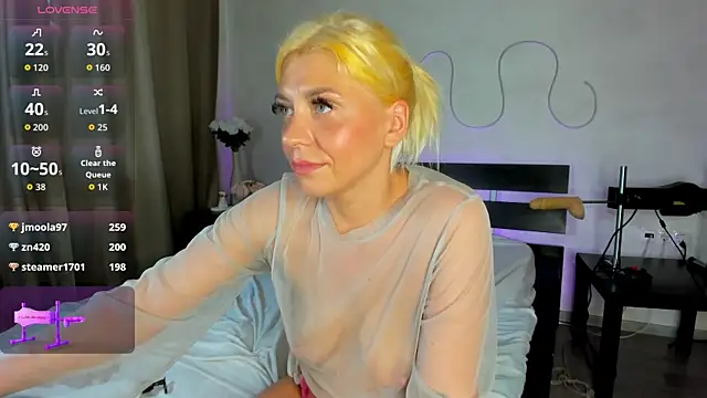 Stasy_Traiin webcam
