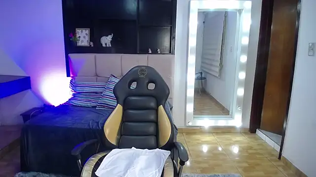 Wendy_1_ webcam
