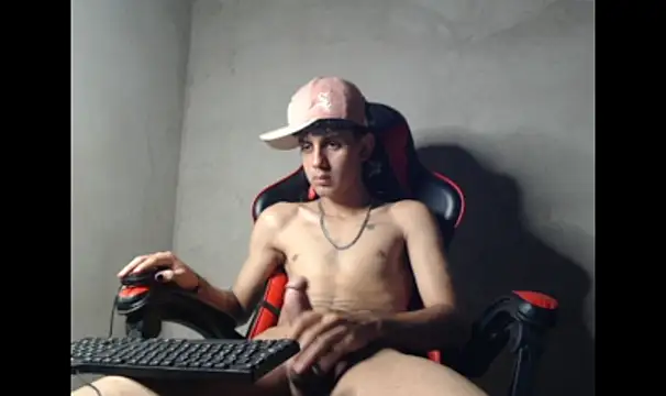 Garu_hot19 webcam
