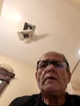 bobby69cock webcam