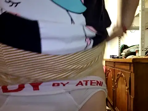 Samantha_Squirt@xh webcam