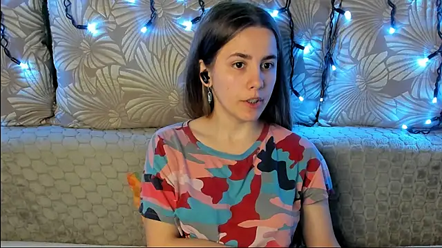MaggieCake live sex cam