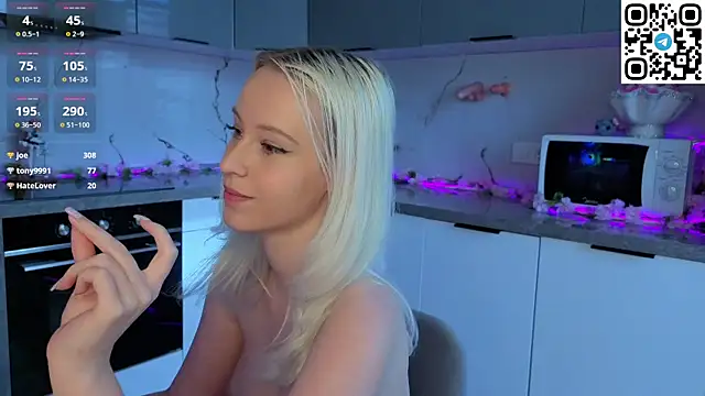 anadeyaaa (F teen) - sexytease ass