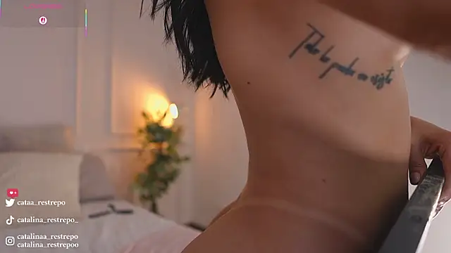 catalina_restrepo (Ask my age) - let’s make a topless x 4 min