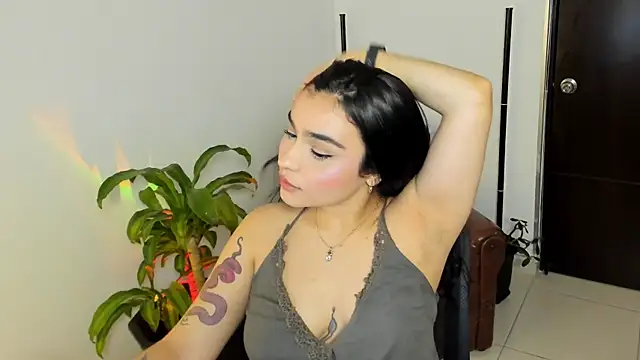 Watch ConnieFontane live on EroticFlix - High definition streams
