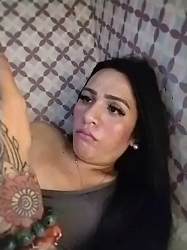 Yourbabyshane webcam