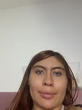 Stormi_th webcam