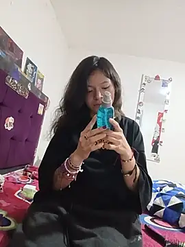 Ninffa_sweet21 webcam