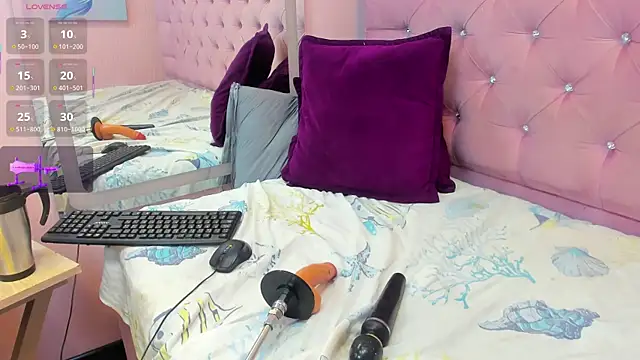 kaira_luxury's live room