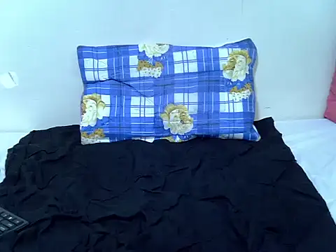 pointie_bloomy webcam