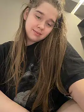 HornyGirlH webcam