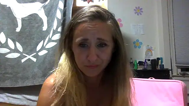 MissHunyBunz webcam