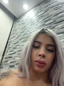 YouCandiSumisa webcam