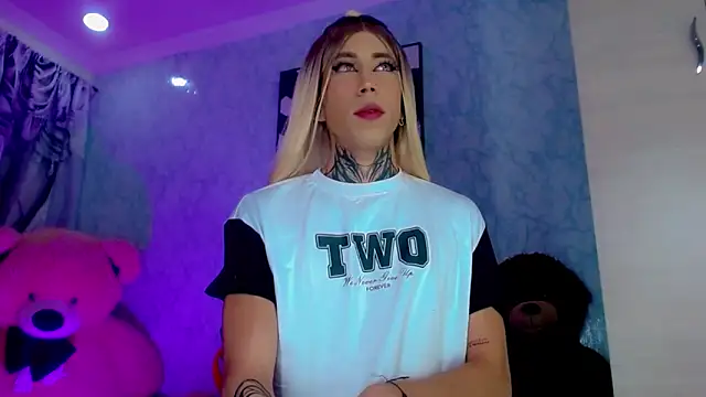 Julia_Bulette1 webcam