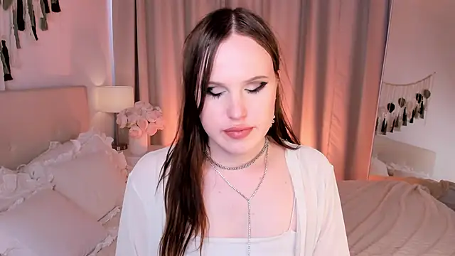 EffieMinki webcam