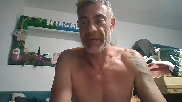 Shun4627 webcam