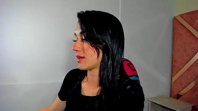 Amy_Kobold3 webcam