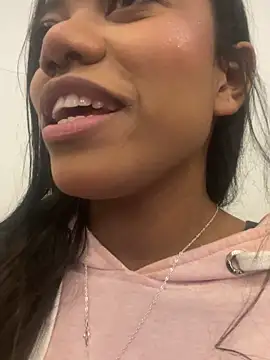 Ariana_roxe_ webcam
