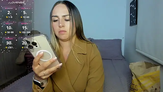 sophie_morenoo webcam