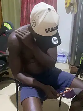 Pornhouse420 webcam