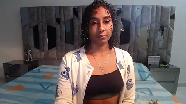 yohatinelly07 webcam