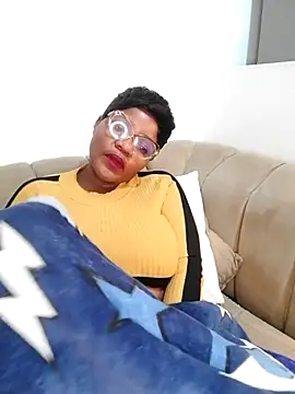 ChubbyBitch26 webcam