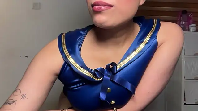 LucytheDevilQueen webcam