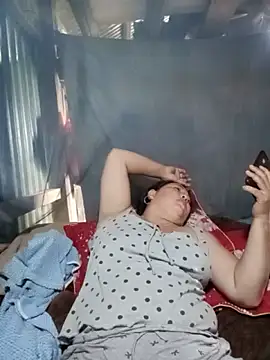 sary-hot2x webcam