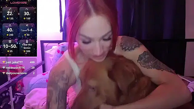 ThornsandHoney webcam