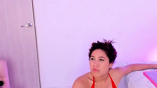 Violetta-foxx webcam