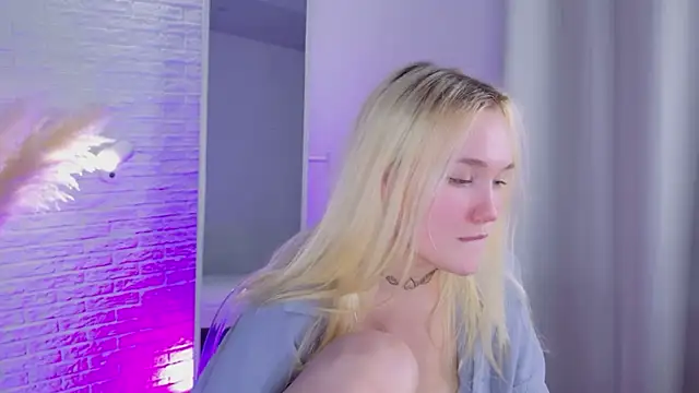 Lil_Suzy webcam