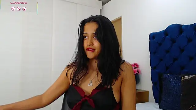 Lili666_ webcam