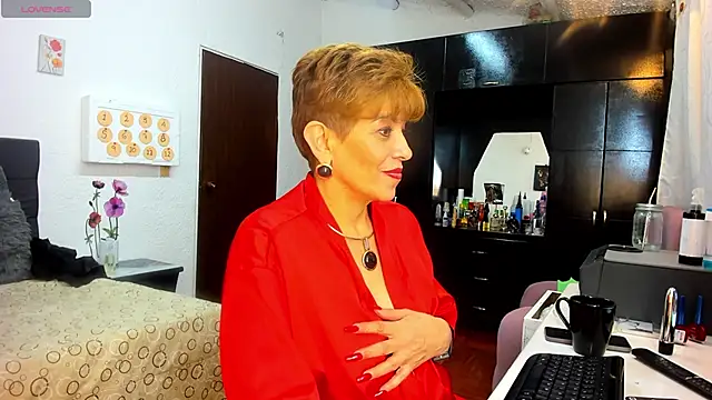 Watch Angelina_Stone_65 live on EroticFlix - High definition streams