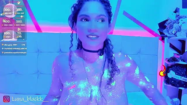 Luna_blackk webcam