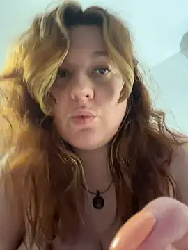Monika_Reyes webcam