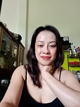 Baby-bigboobs2026 webcam