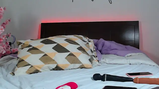 mila_gomez_ webcam