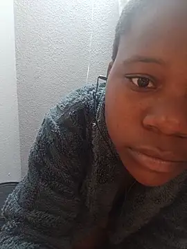 ShyBabe_07 webcam