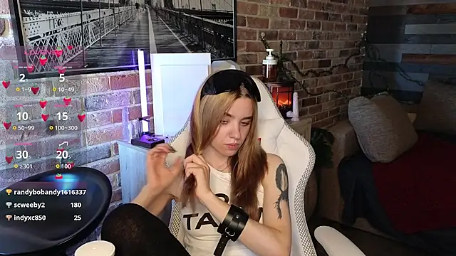 eva_swetty webcam