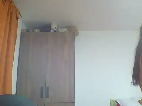 Ariana2402 webcam