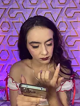 Watch MelanyyJhonson15 live on EroticFlix - High definition streams