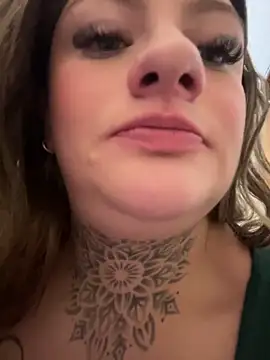 Elie-RothXXX live cam on StripChat