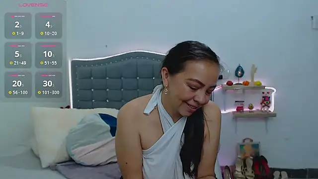 LiaDumond webcam
