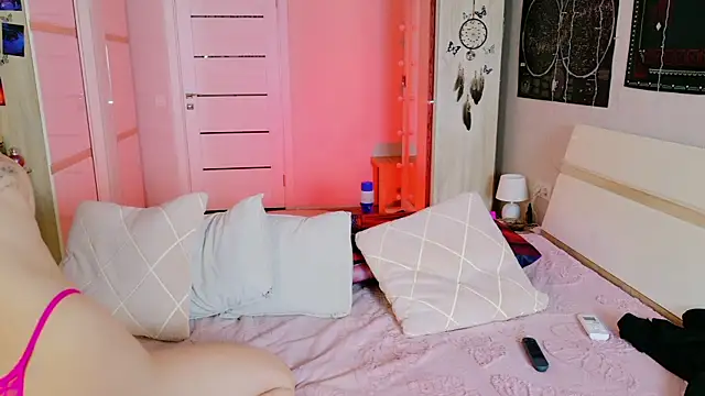 Evva_Ross webcam